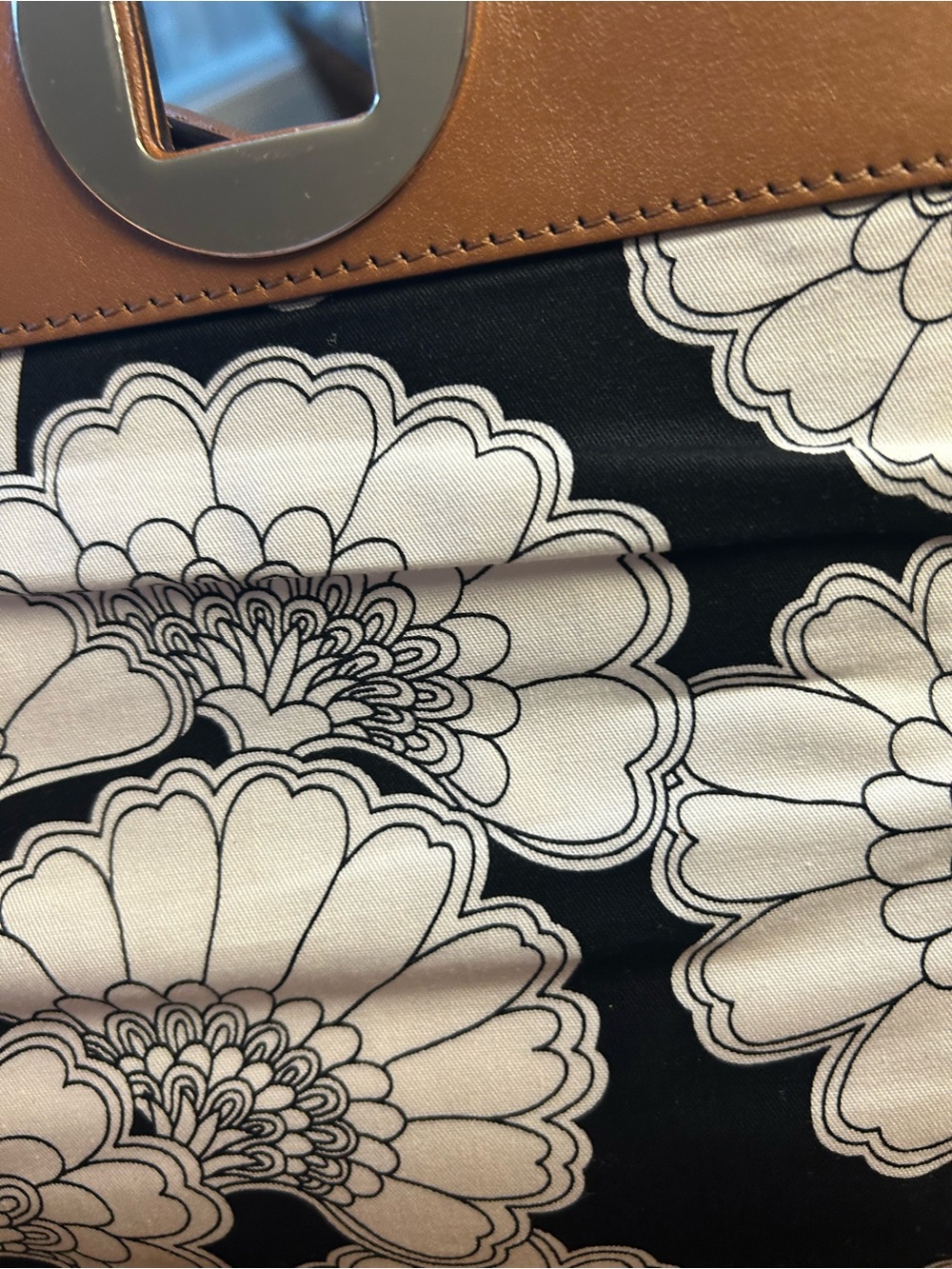 kate spade Tan Leather Top-Handle Satchel with Star Accent - Picture 5 of 8